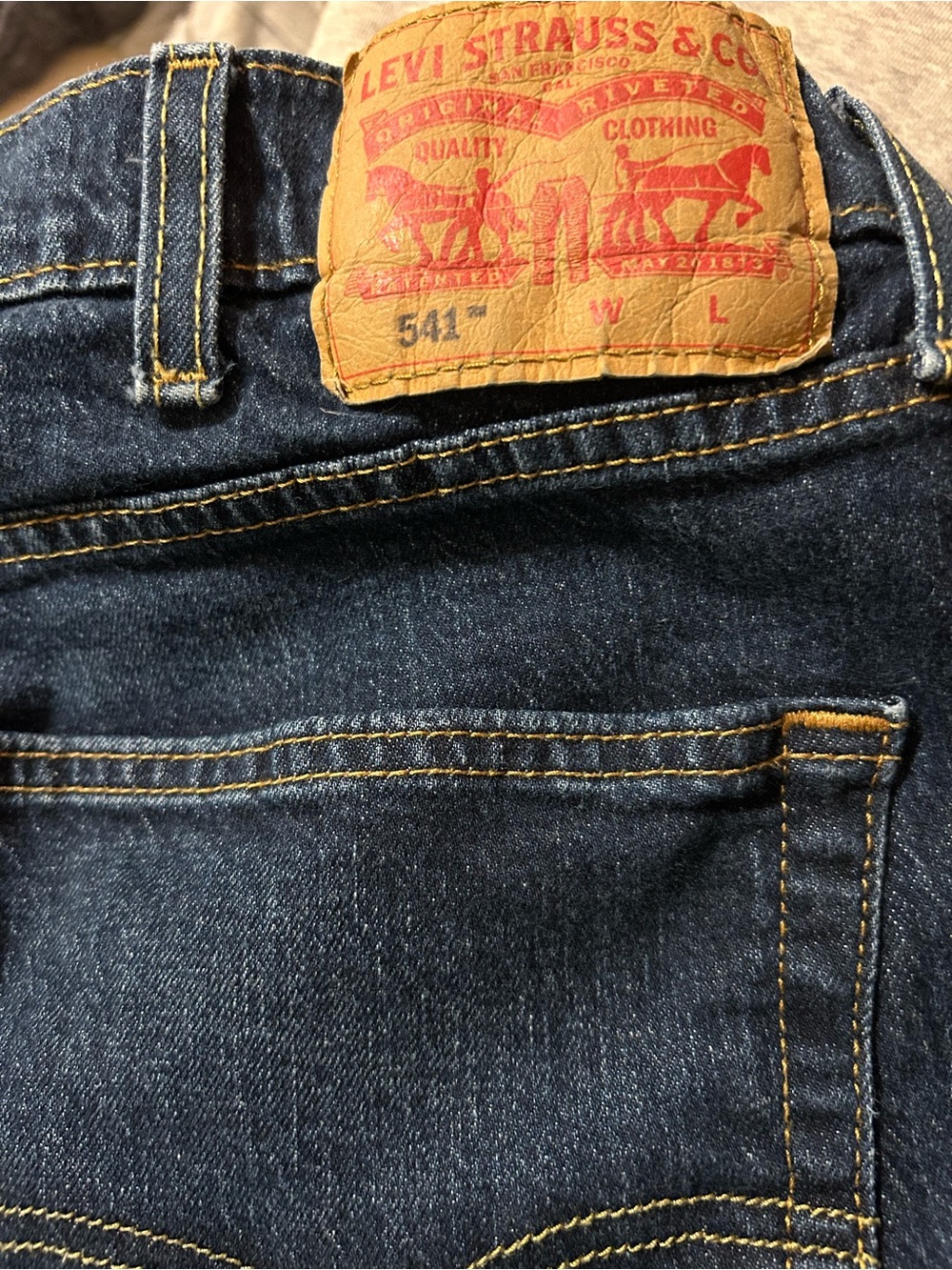 Levi's TALL Men’s Straight Jeans in Dark Blue Denim